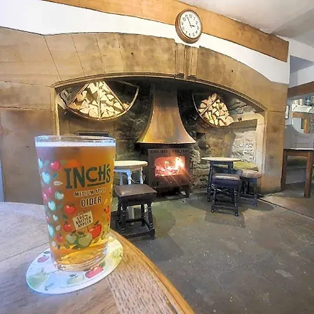The Kings Head 여관 2*